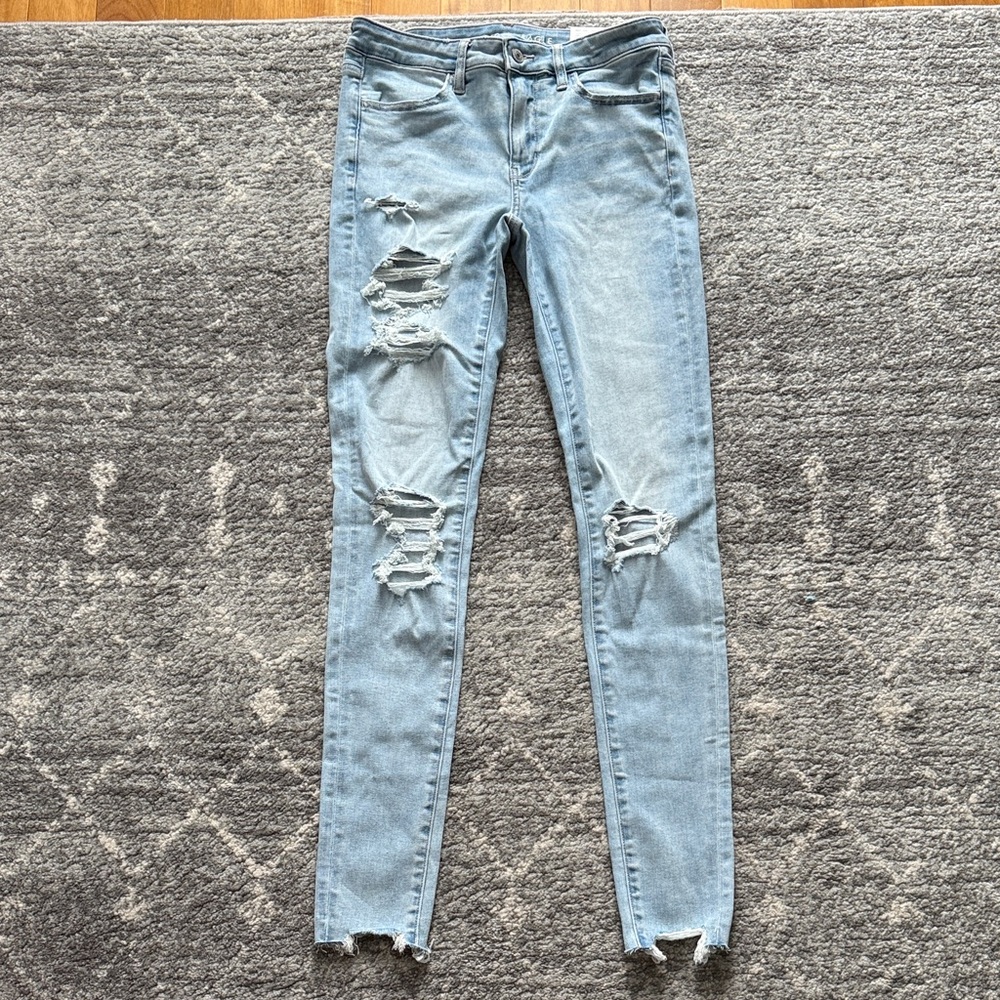American Eagle Outfitters Distressed Light Blue Skinny Jeans